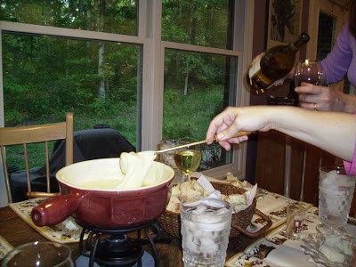 How to Make an Authentic Swiss Fondue