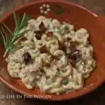 Permalink to: Iron Chef Michael Symon's Goat Cheese Mac and Cheese with Roasted Chicken and Roasted Garlic Goat Cheese Macaroni & Cheese with Roasted Chicken and Roasted Garlic