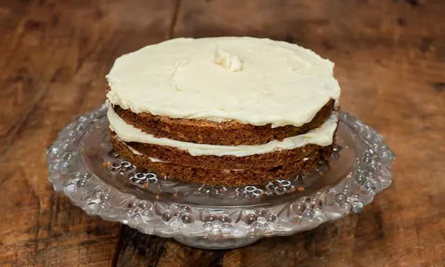 Old Fashioned Carrot Cake