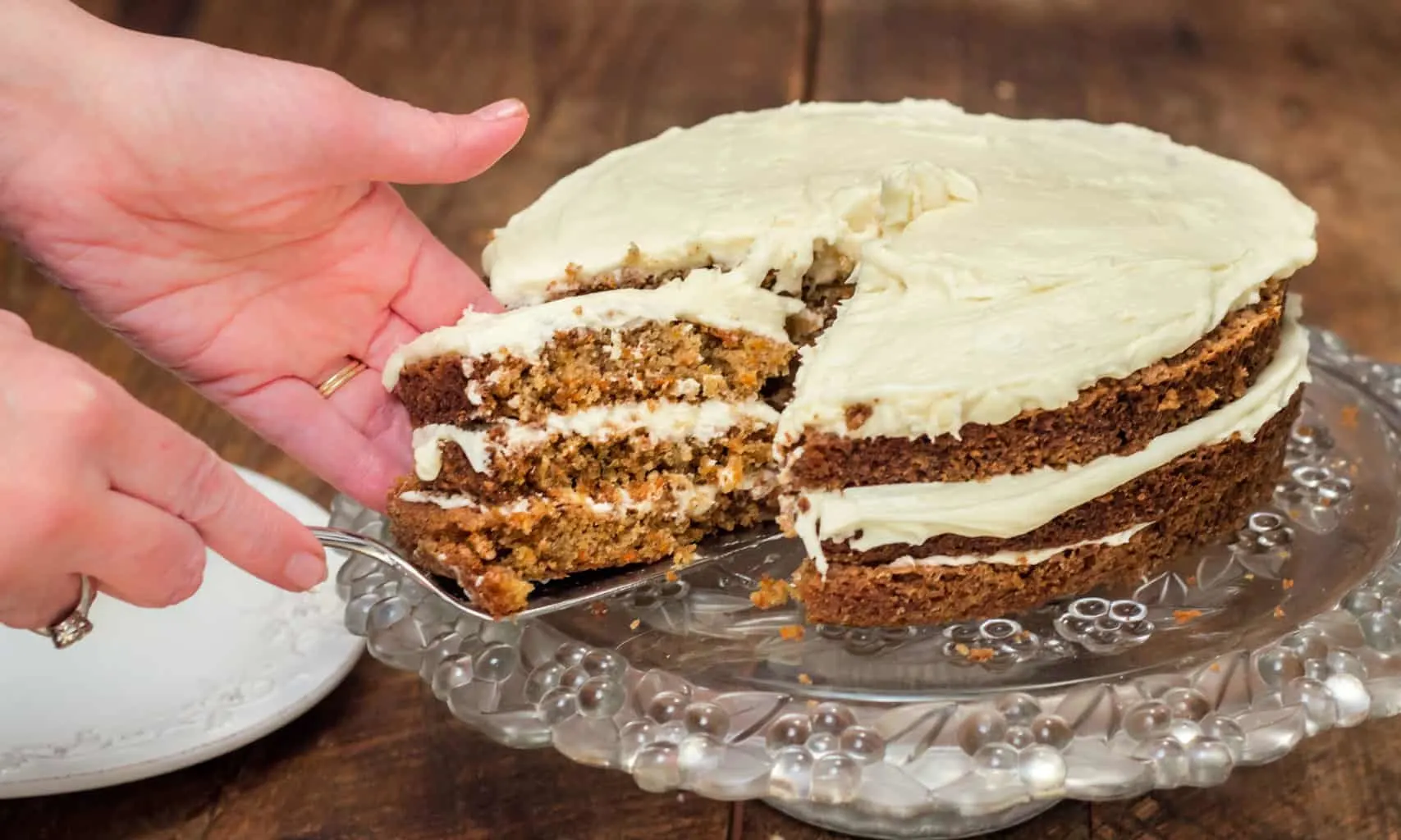 Old Fashioned Carrot Cake