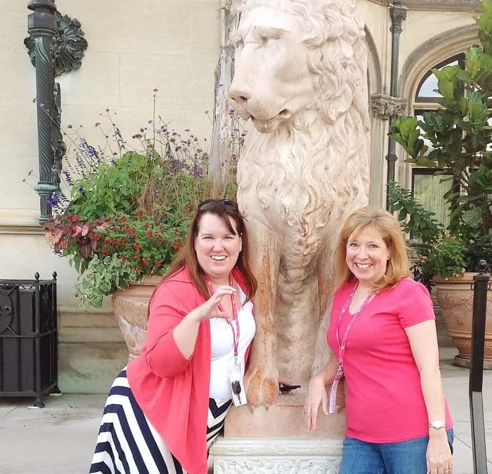 Obligatory statuary photo taken in front of Biltmore House: I call this one Anne, Fluffy, and Sooze.