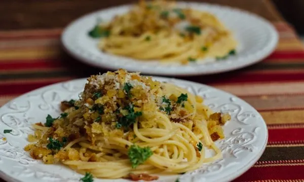 Pasta Carbonara with Homemade bread crumbs is a recipe that's quick, easy, frugal, and delicious!