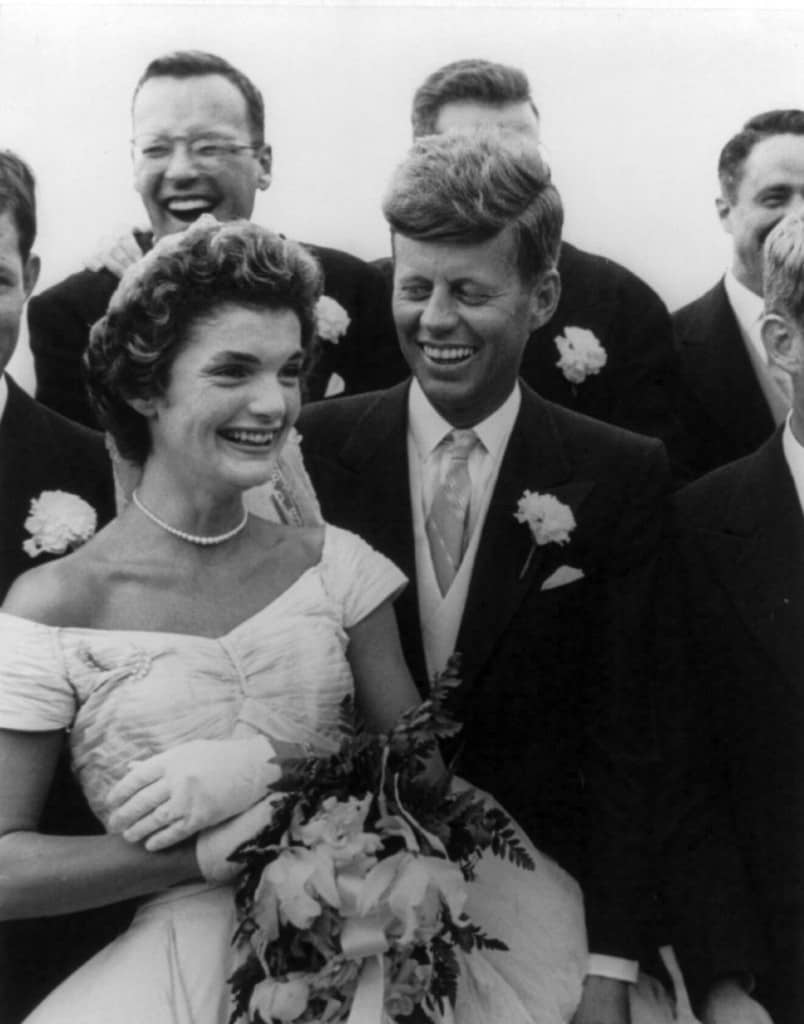 John_and_Jackie_Kennedy, at their wedding