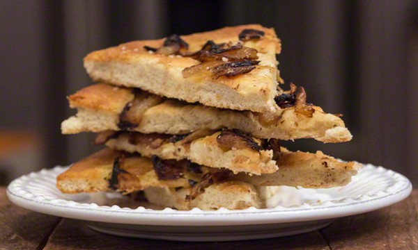 Foccacia with Caramelized Onions is a delicious Italian bread recipe, the perfect accompaniment to your favorite bowl of soup. #foccacia #bread #breadrecipe #caramelizedonions