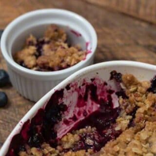 Easy Blueberry Crisp Recipe