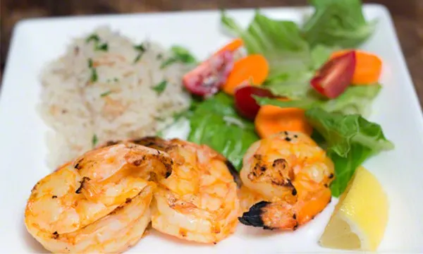 Easy-Peasy Spicy Grilled Shrimp #FreshFromFlorida, #IC, ad