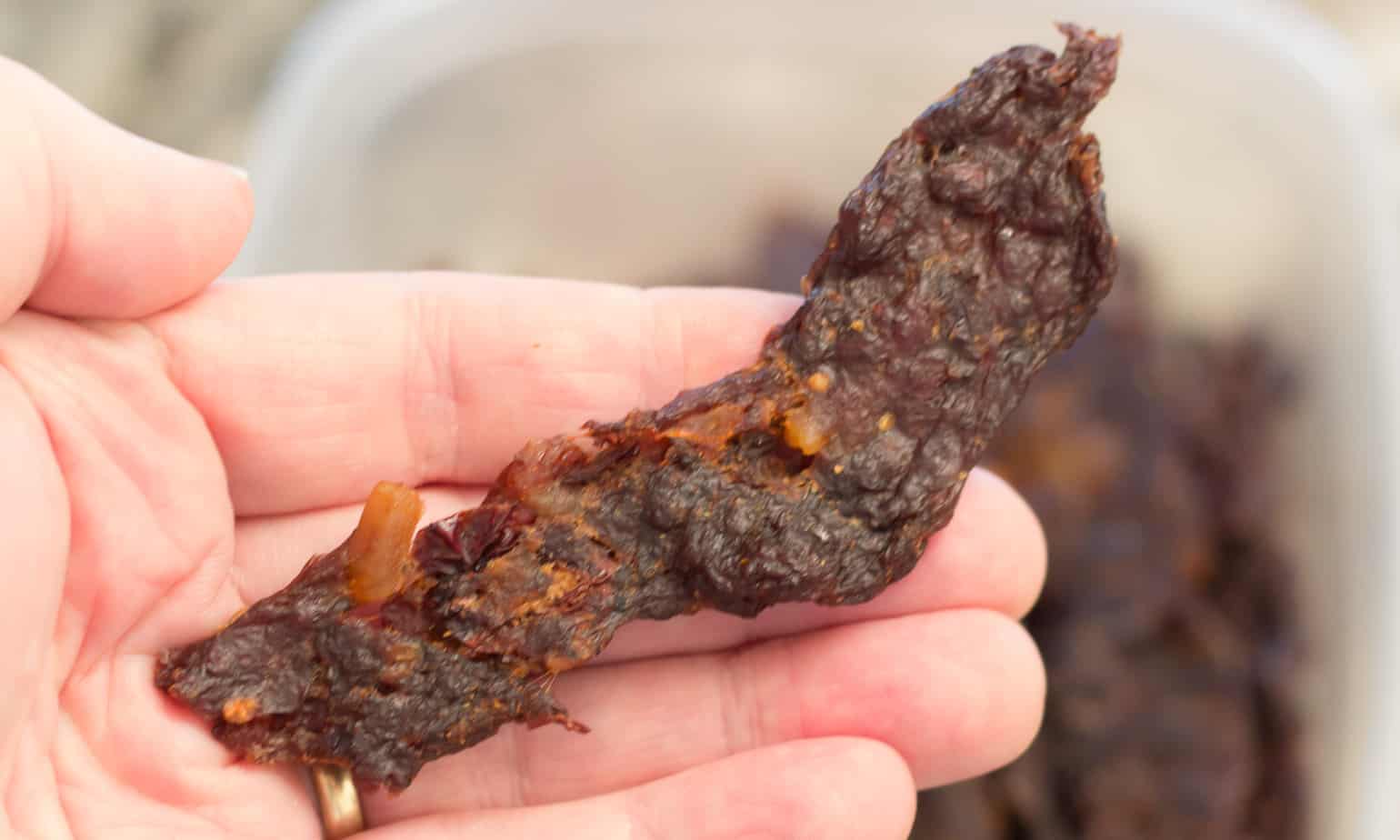 Homemade Venison Jerky: A delicious recipe for pemmican style homemade venison jerky that will please anyone looking for a high protein paleo friendly snack.