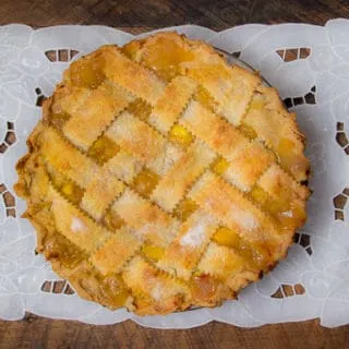 How to Make Peach Pie