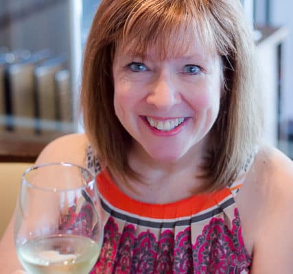 Two Fun Ways for Wine Lovers to Learn More About Wine