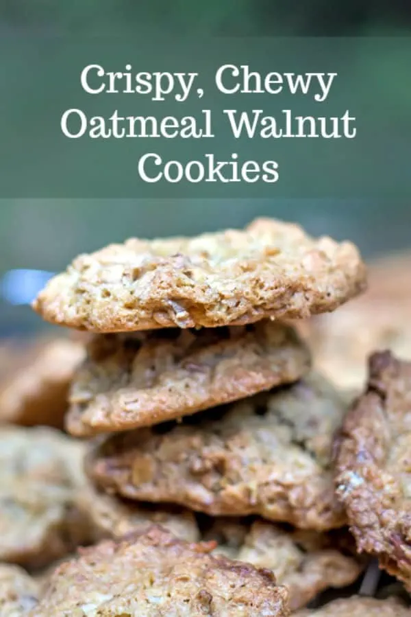 Crispy Chewy Oatmeal Walnut Cookies #backtoschool #cookies #oatmeal #crispy #chewy #walnut #Bosch