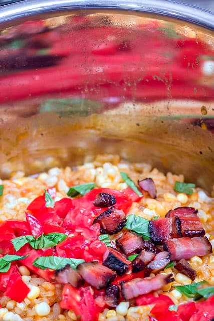 The easiest way to make an Italian dish that tastes like summer in the South. #corn, #tomatoes #bacon #pressurecooker #InstantPot #risotto #easy #recipe 
