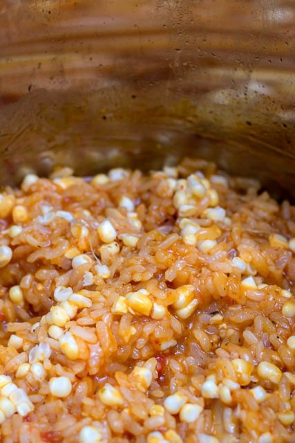 The easiest way to make an Italian dish that tastes like summer in the South. #corn, #tomatoes #bacon #pressurecooker #InstantPot #risotto #easy #recipe