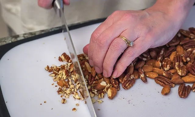 Homemade Granola is the best because you can put all YOUR favorite stuff in it! #granola #homemade #birchermüesli #breakfast