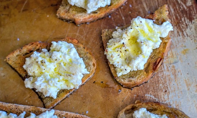 How to Make Homemade Ricotta Cheese with a Sous Vide #ricotta #sousvide #easy #homemade