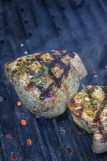 Super Simple Grilled Tuna with Avocado, Soy, Ginger, and Cilantro