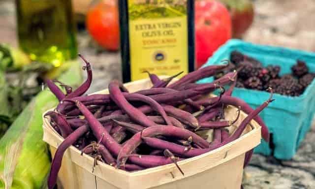 Oven Roasted Green Beans with Bacon and Onion