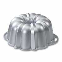 Nordic Ware Platinum Collection Anniversary Bundt Pan