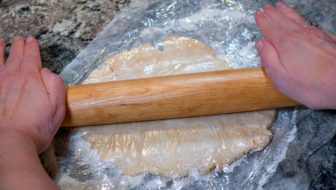 How to Make Flaky Homemade Pie Crust