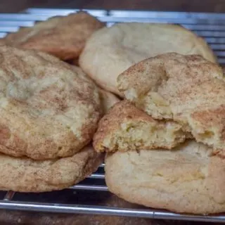 Snickerdoodles cooling on a rack