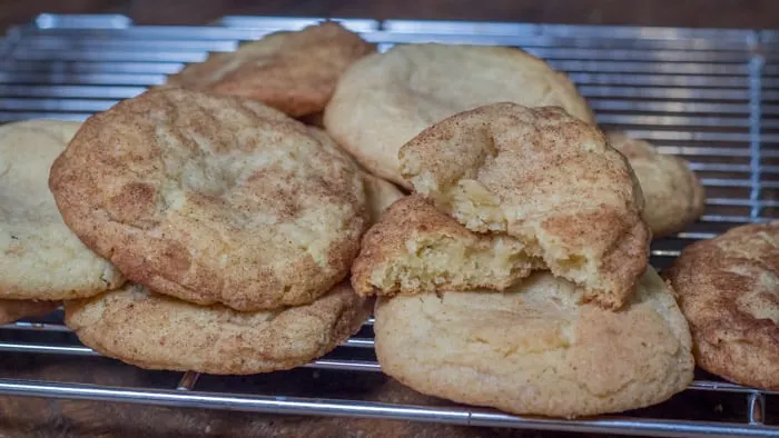 Snickerdoodles cooling on a rack