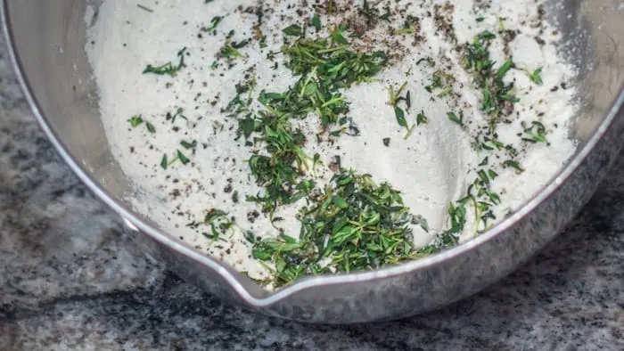 The flour/seasoning mixture for the beef.