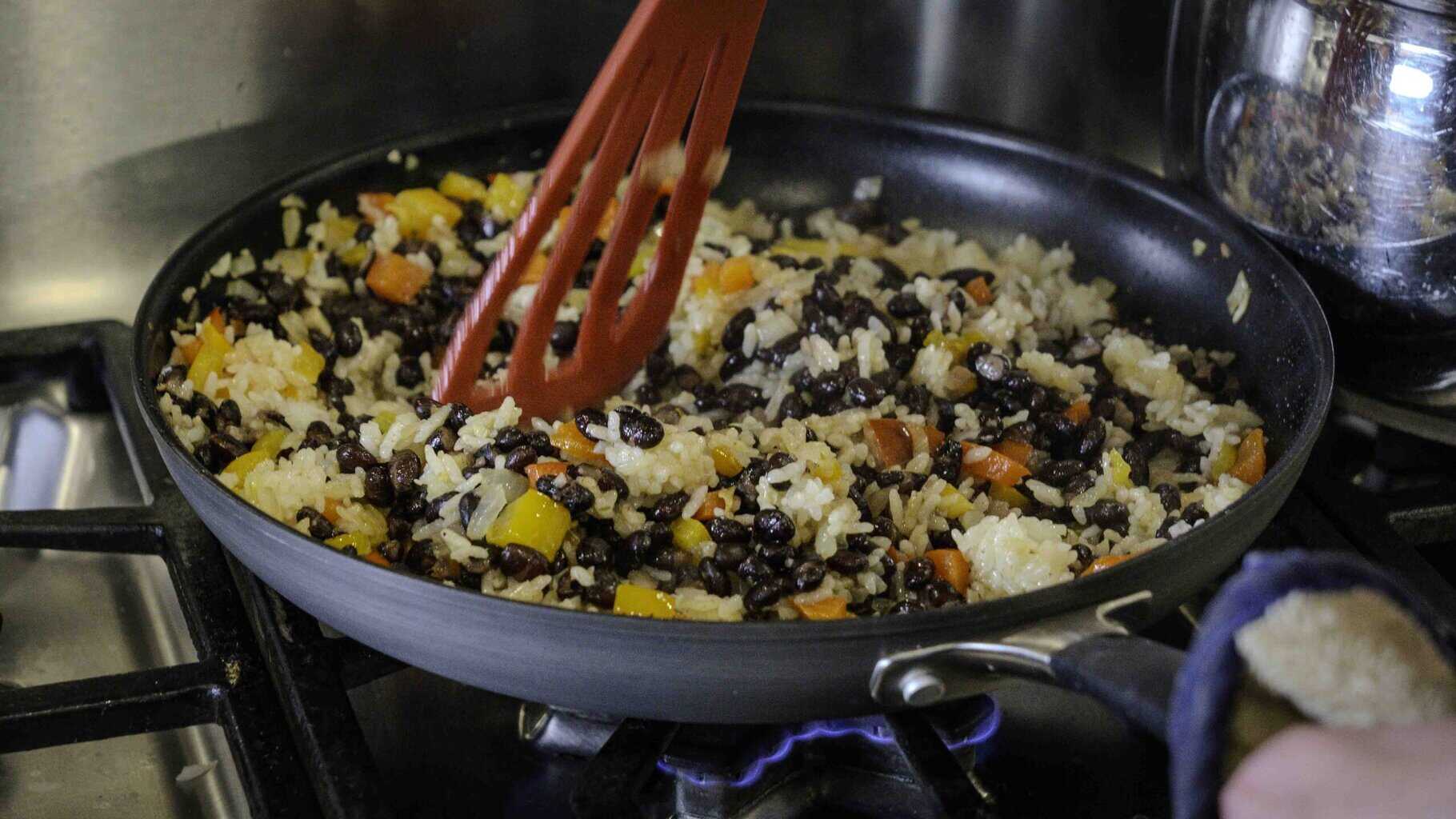 Stir the black beans and salsa sauce into the rice.